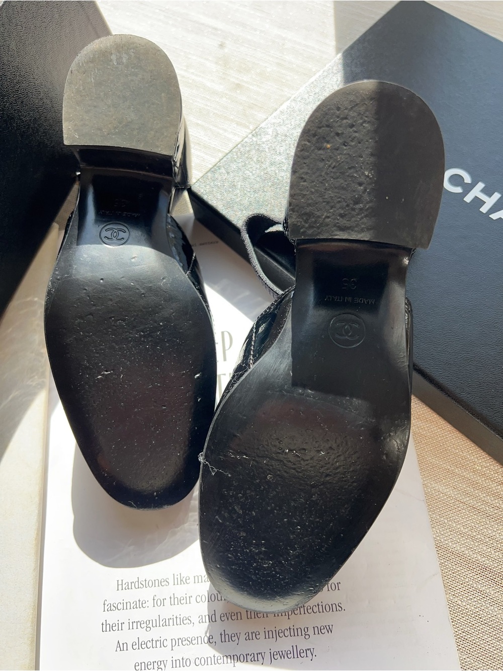 Chanel 2023 Mary Jane D'Orsay Pumps 35 - Picture 2 of 4